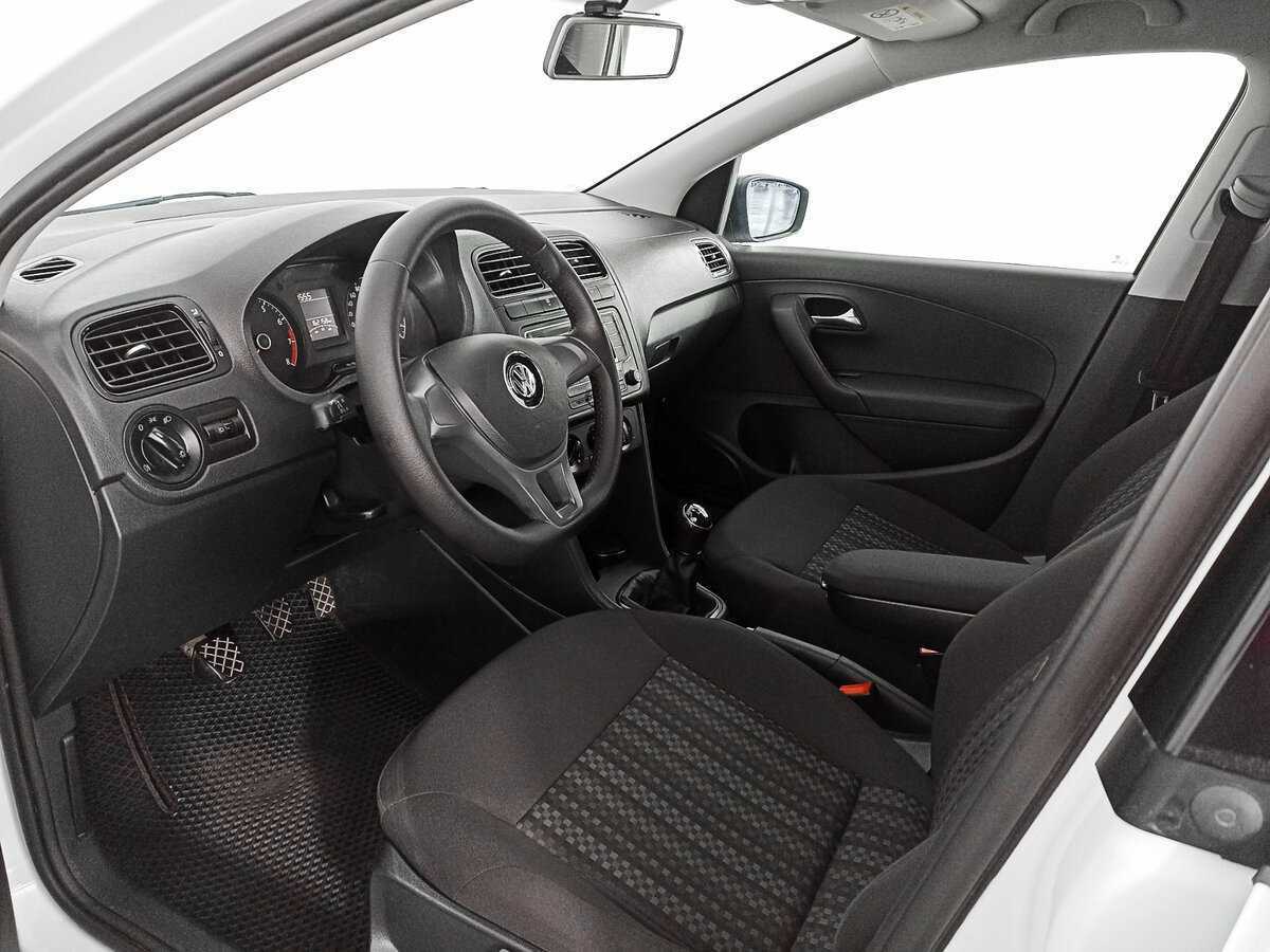 Volkswagen Polo, 2019 Фото №14