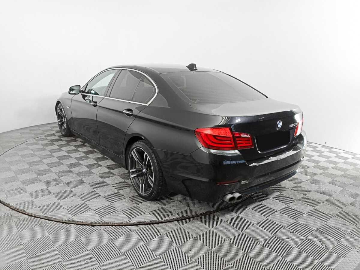 BMW 5 серии 520i, 2013 Фото №7