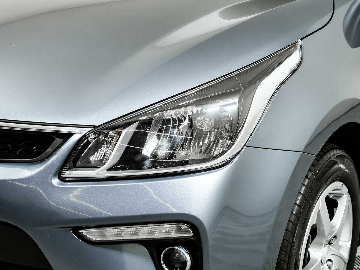 Kia Rio, 2018 Фото №15