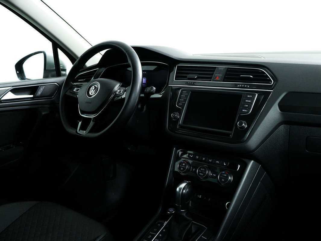Volkswagen Tiguan, 2016 Фото №9