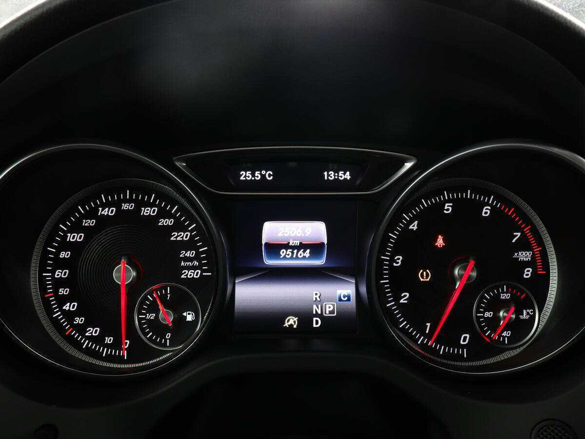 Mercedes-Benz CLA 200, 2016 Фото №9