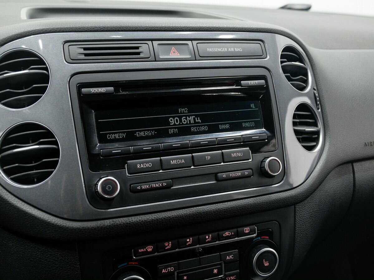 Volkswagen Tiguan, 2013 Фото №21