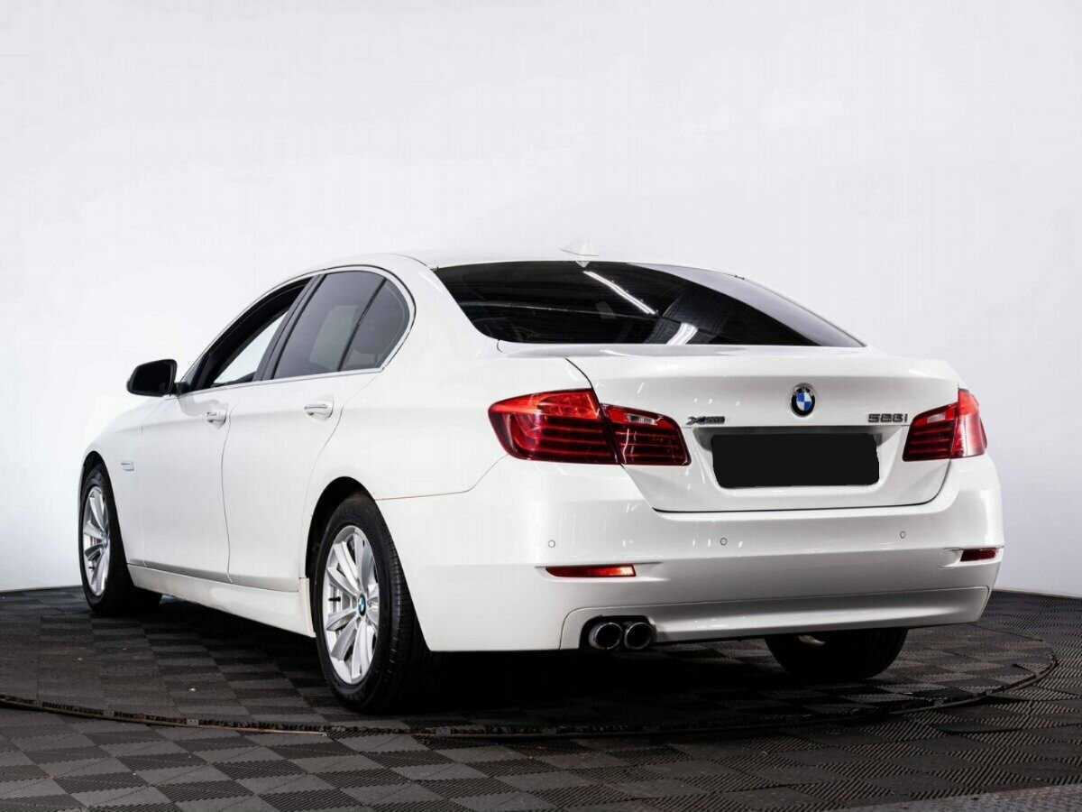 BMW 5 серии 528i xDrive, 2013 Фото №4