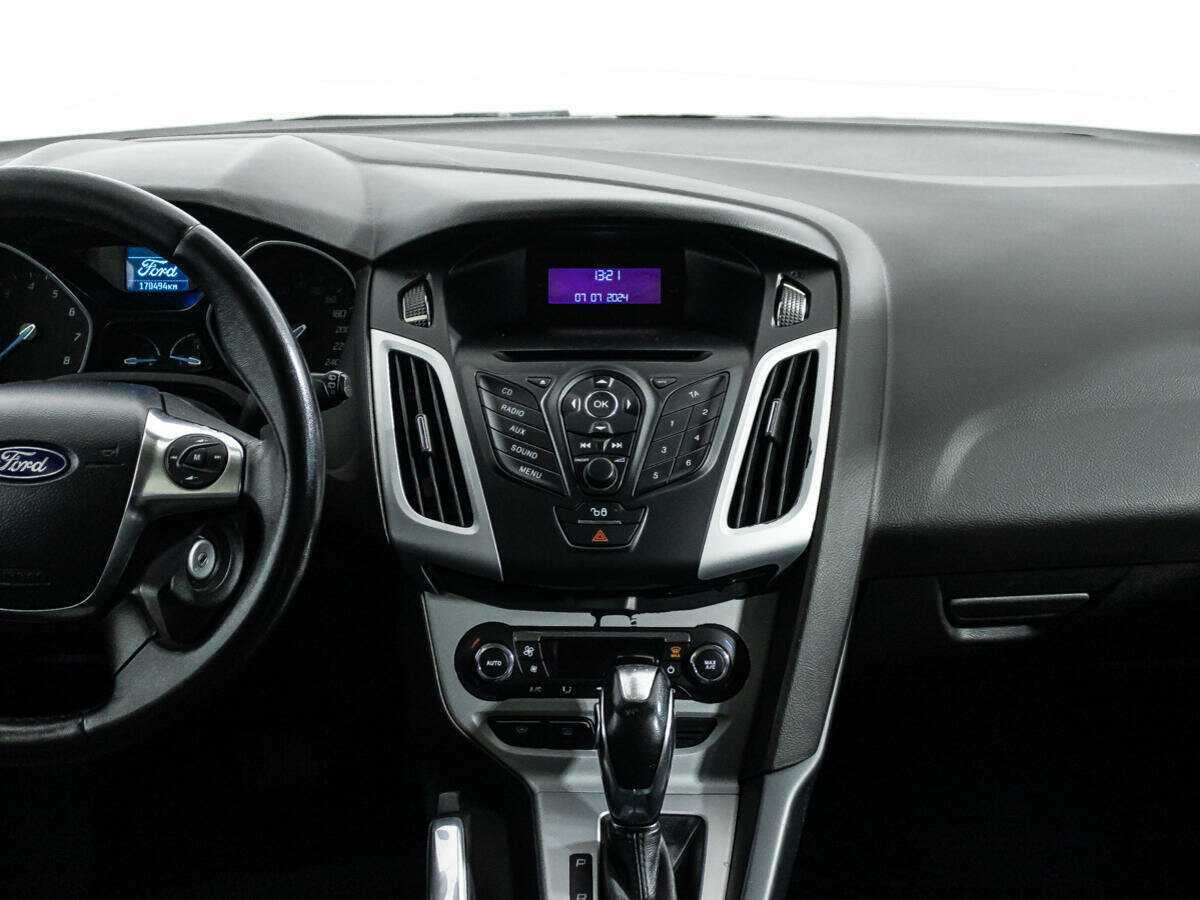 Ford Focus, 2012 Фото №14