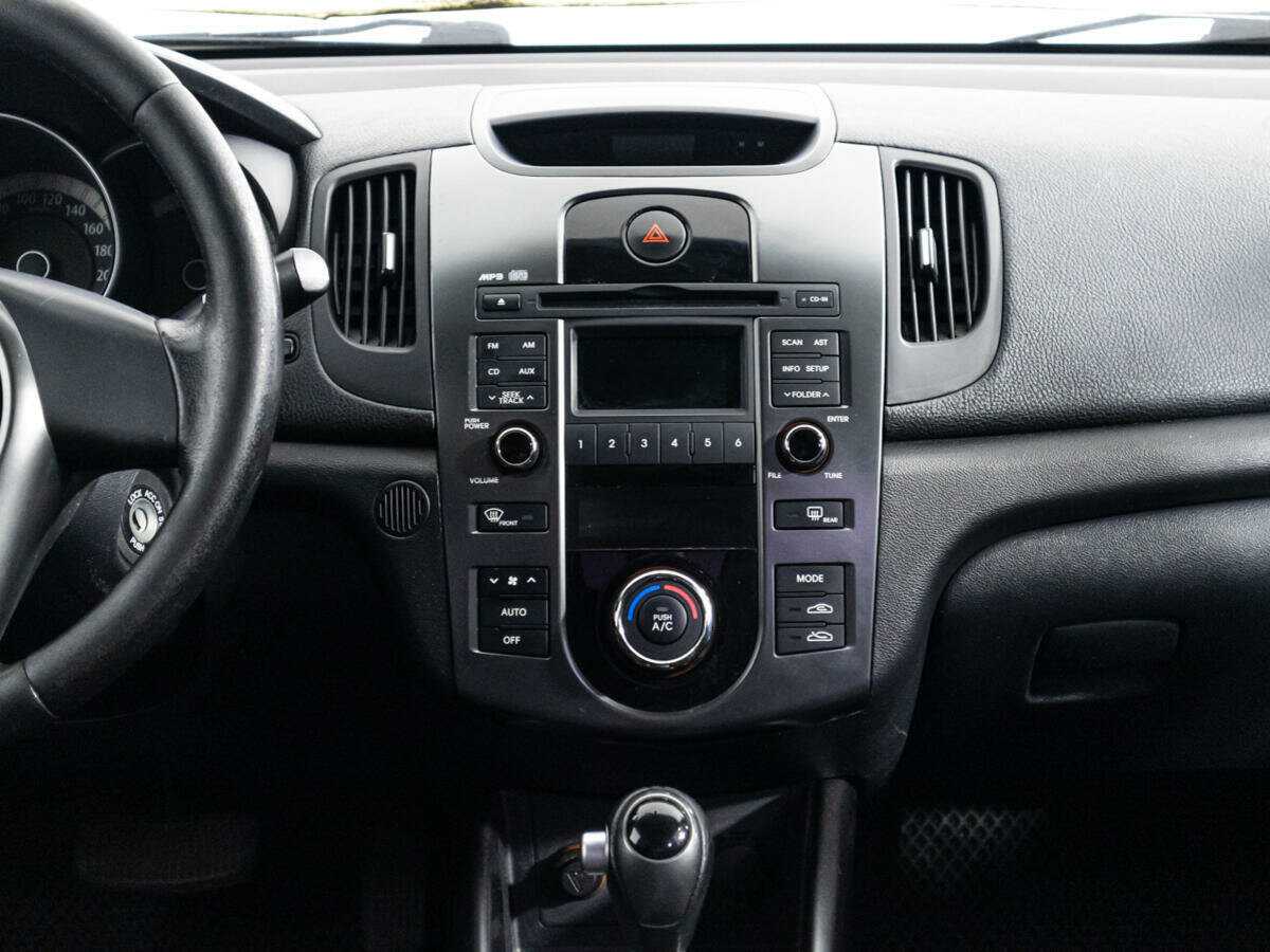 Kia Cerato 6-speed, 2012 Фото №14