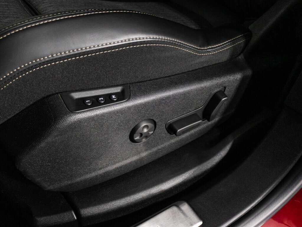 Peugeot 3008, 2017 Фото №16