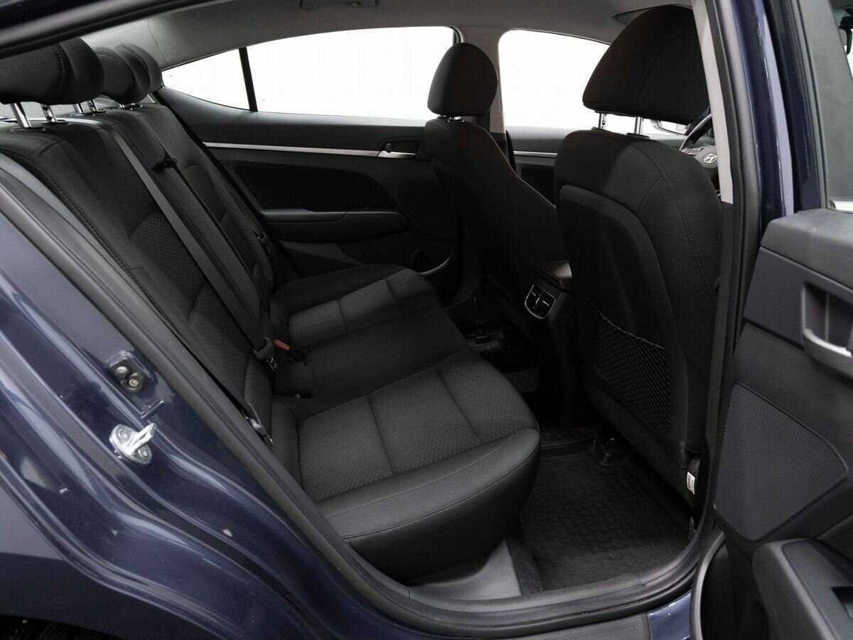 Hyundai Elantra, 2020 Фото №12