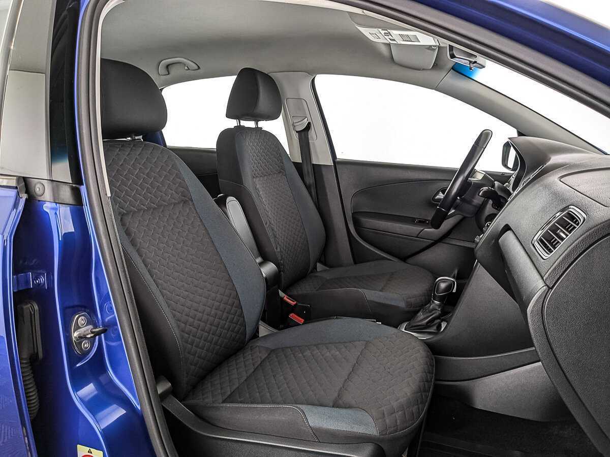 Volkswagen Polo, 2019 Фото №24