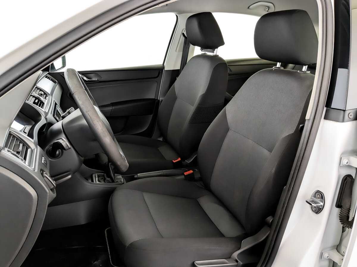 Skoda Rapid, 2017 Фото №20