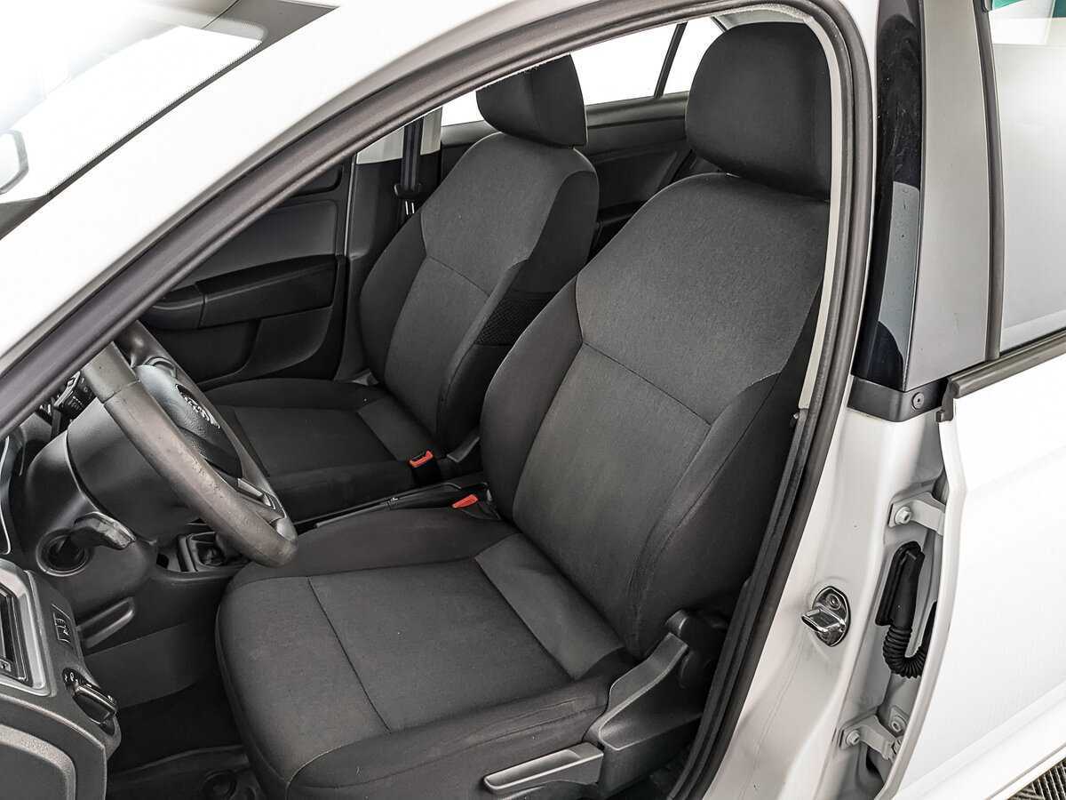 Skoda Rapid, 2017 Фото №20