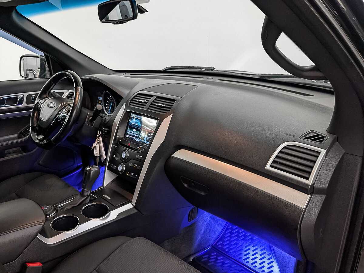 Ford Explorer, 2014 Фото №13