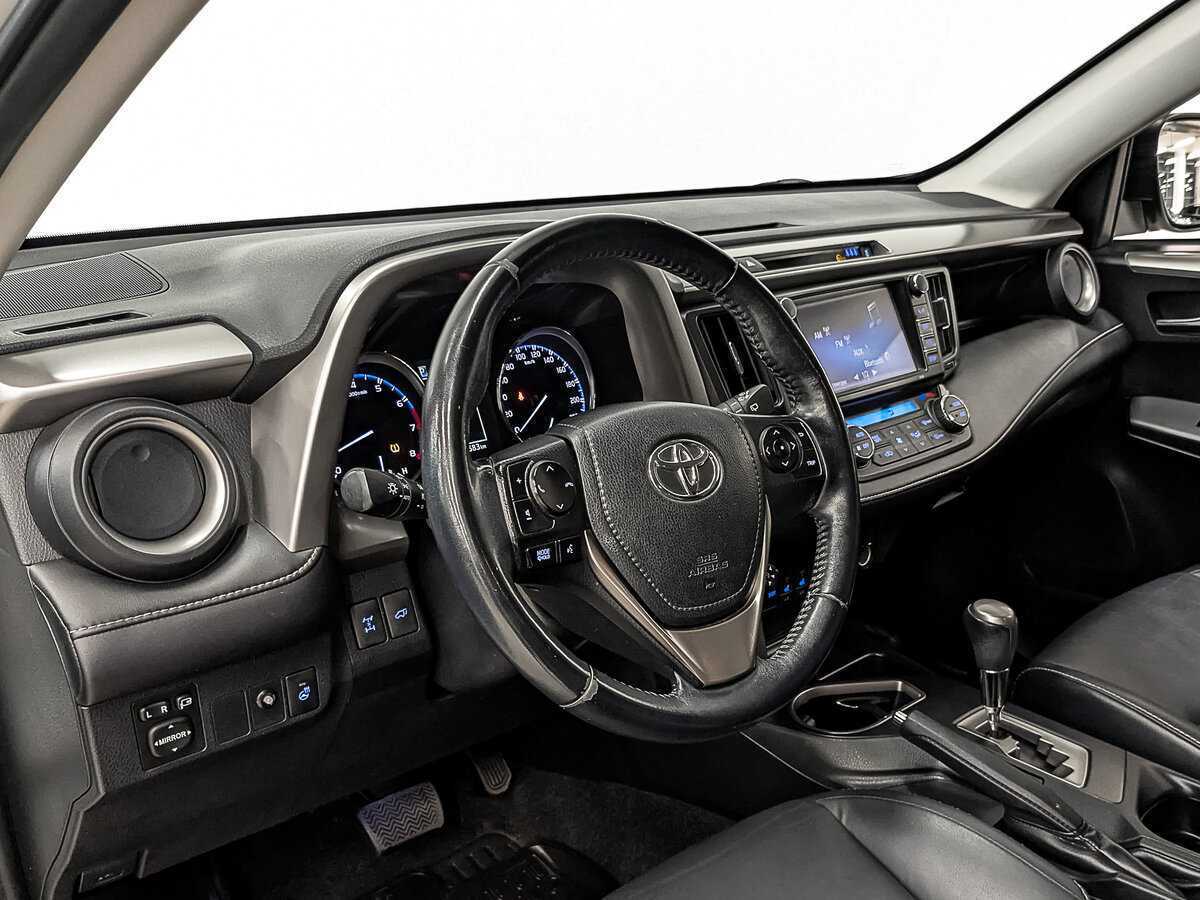 Toyota RAV4, 2017 Фото №15