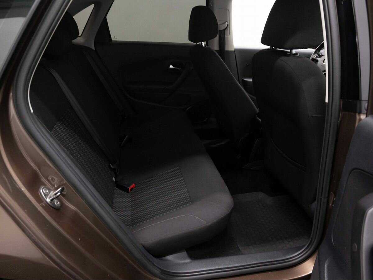 Volkswagen Polo, 2016 Фото №11