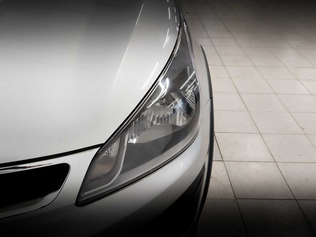 Kia Rio X-Line, 2020 Фото №17