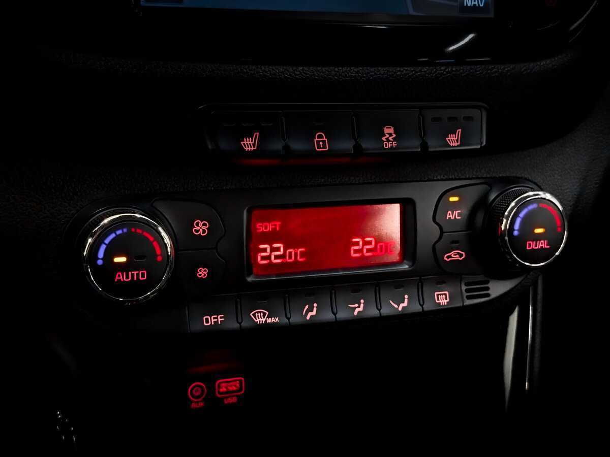 Kia Ceed, 2018 Фото №24