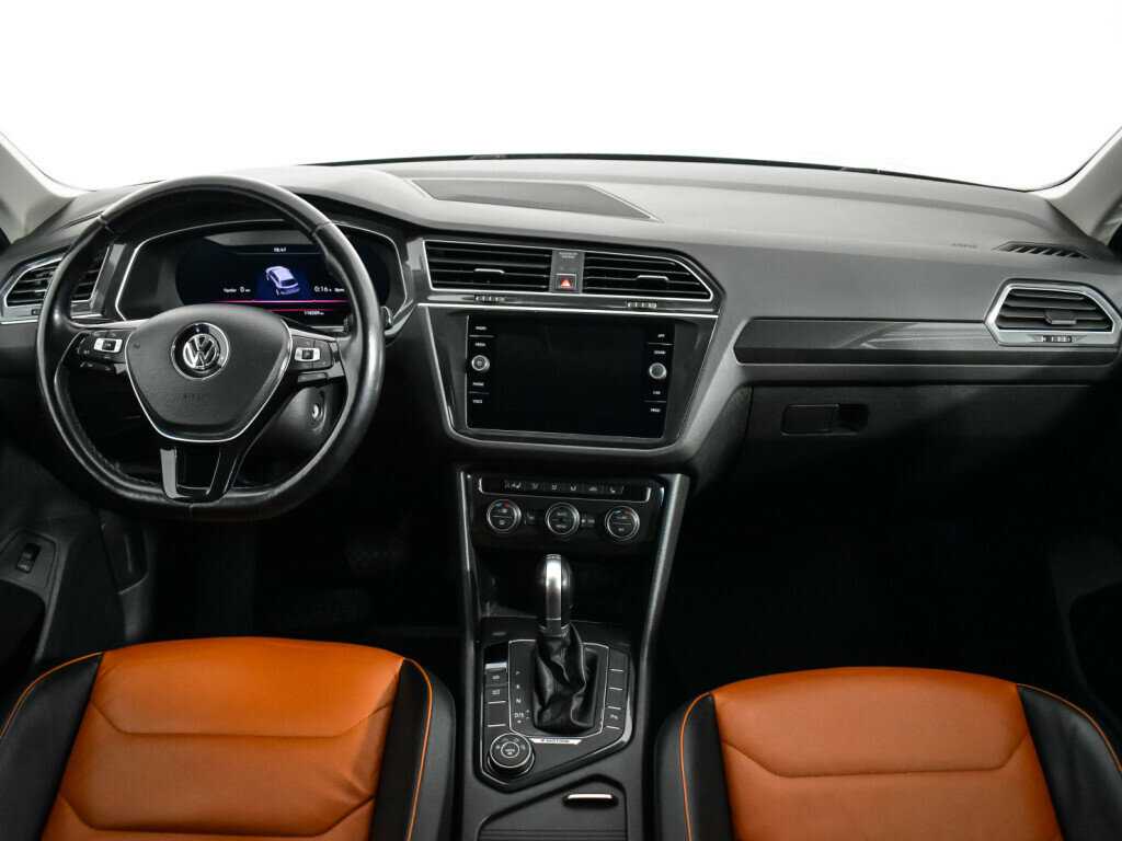 Volkswagen Tiguan, 2018 Фото №12