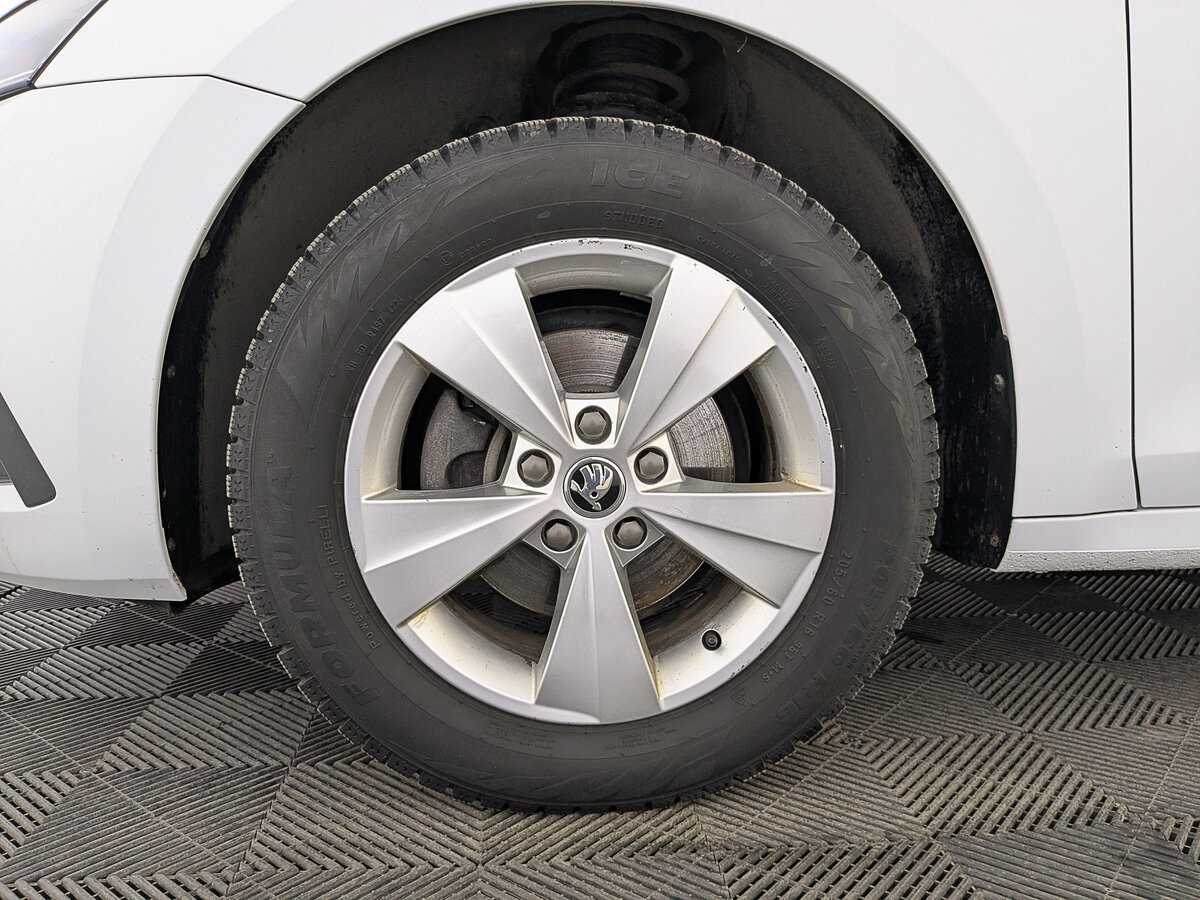 Skoda Octavia, 2021 Фото №12
