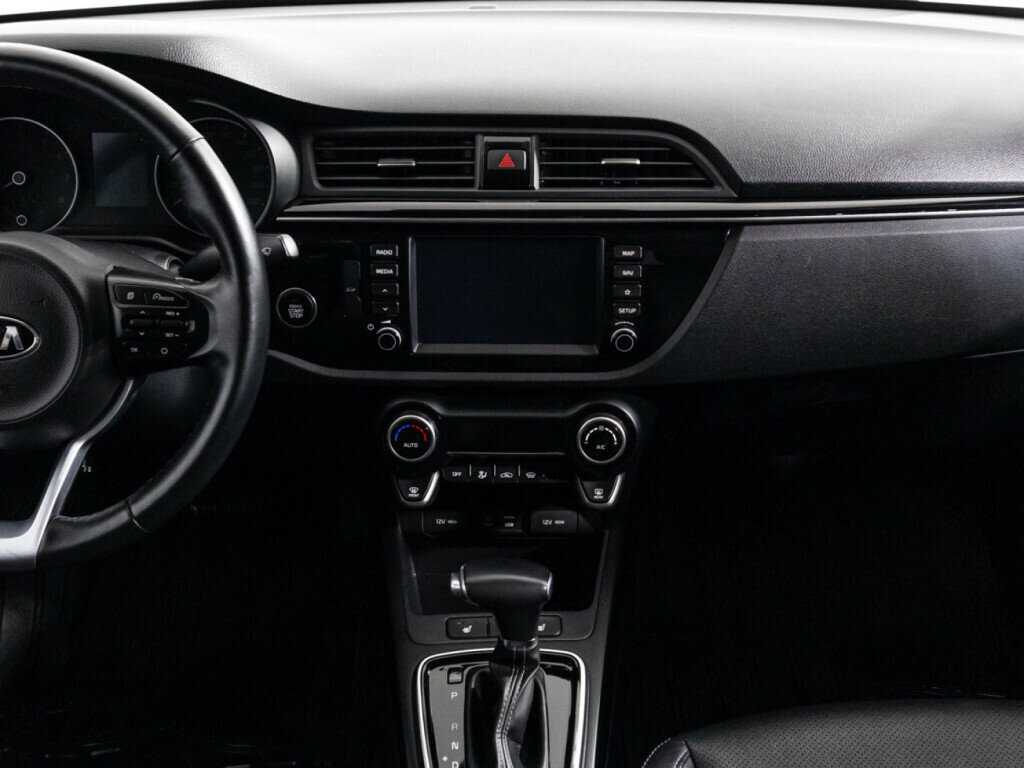 Kia Rio, 2020 Фото №15