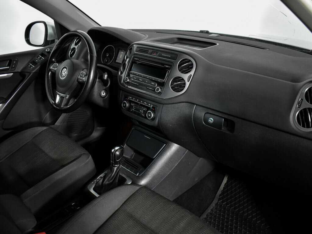 Volkswagen Tiguan, 2012 Фото №13