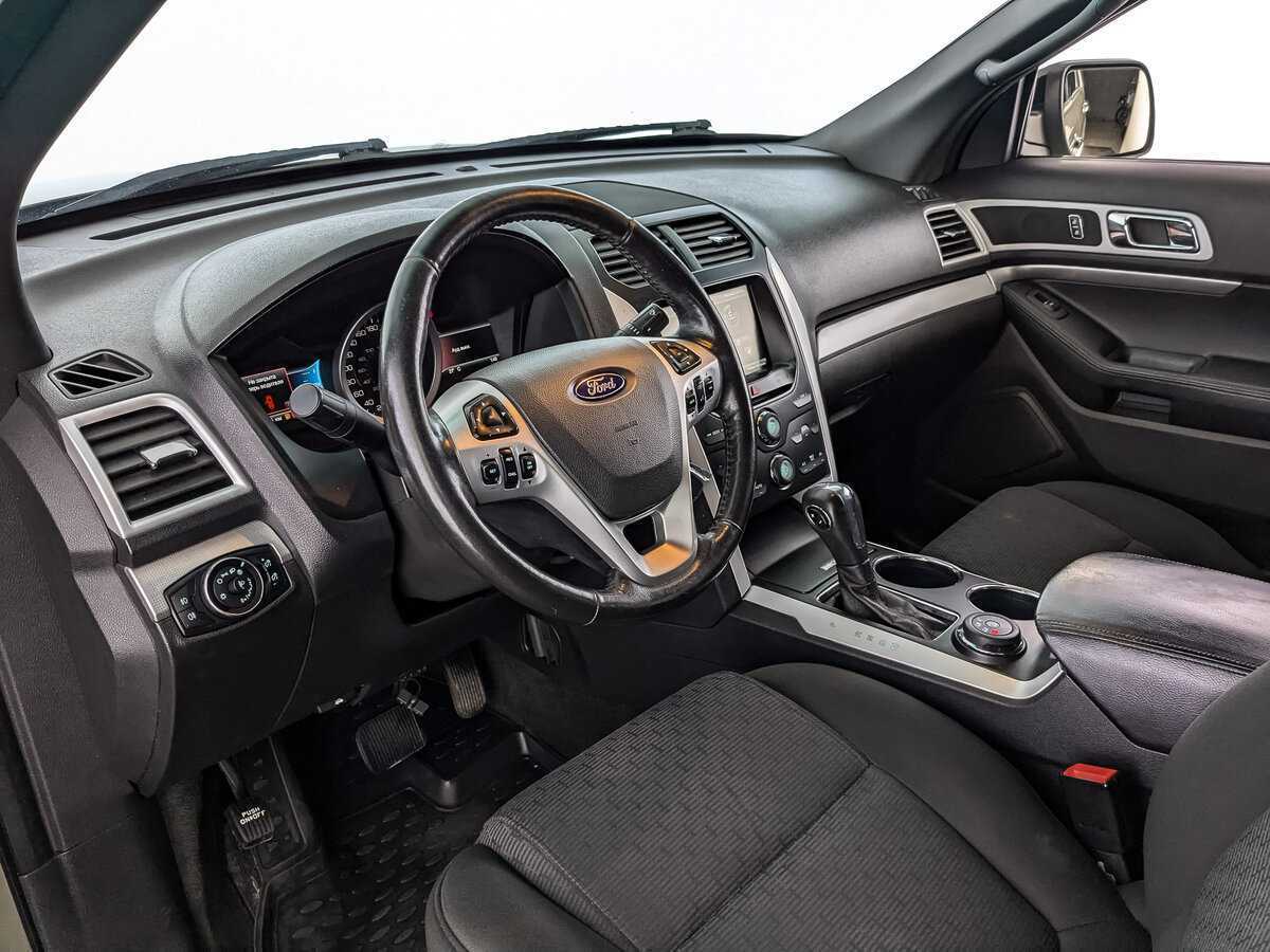 Ford Explorer, 2014 Фото №13