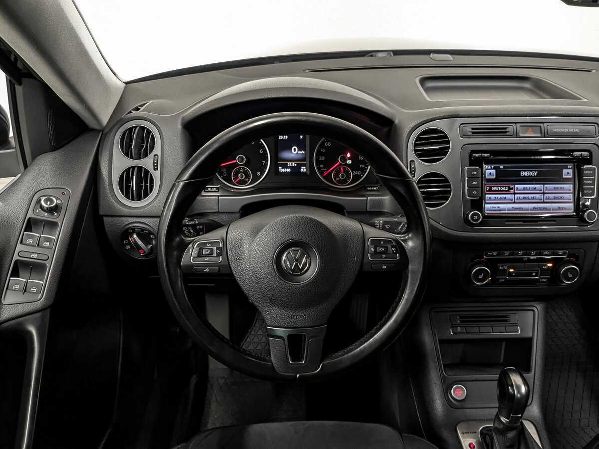 Volkswagen Tiguan, 2015 Фото №21