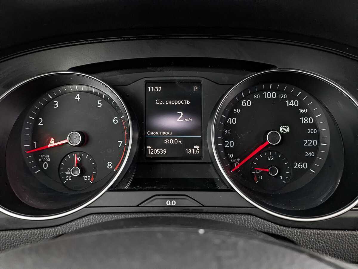 Volkswagen Passat, 2017 Фото №16