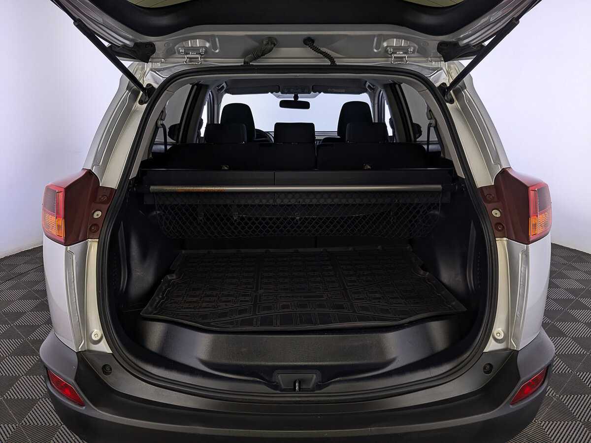 Toyota RAV4, 2013 Фото №10