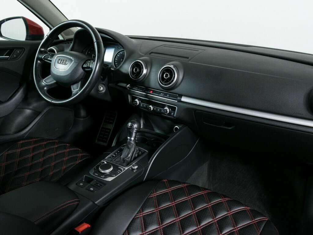 Audi A3 Sportback, 2013 Фото №8