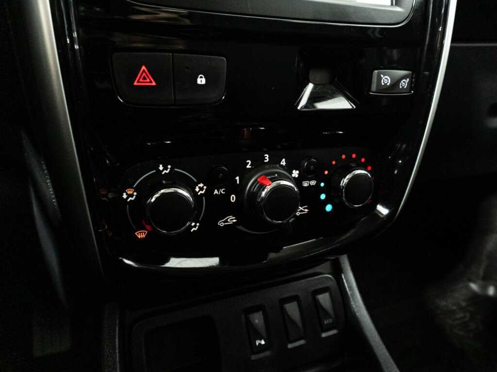 Nissan Terrano, 2019 Фото №17