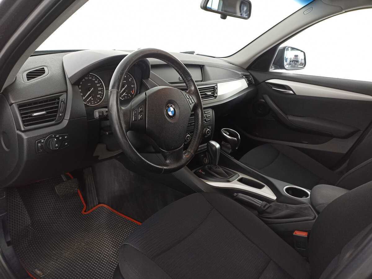 BMW X1 18i, 2014 Фото №14