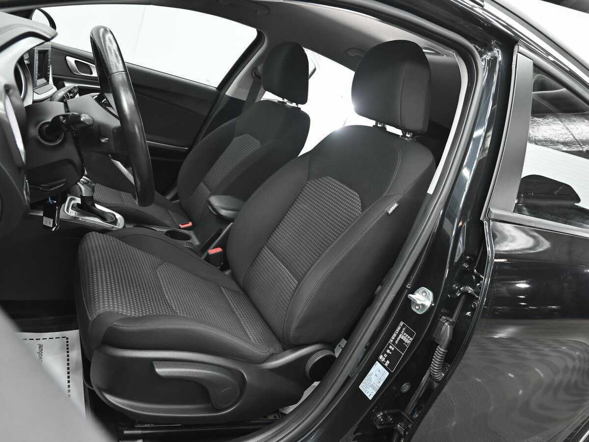 Kia Ceed, 2018 Фото №6