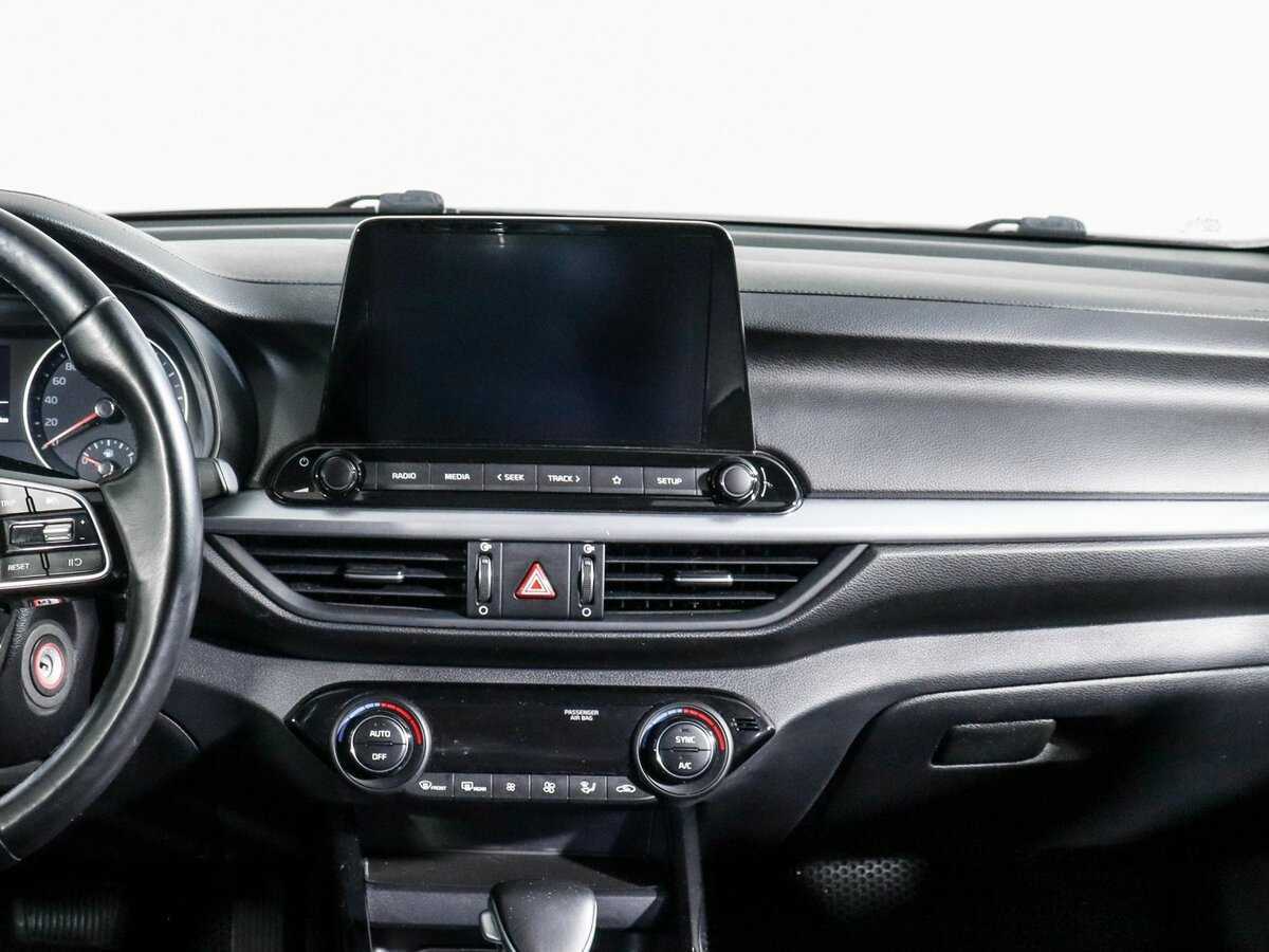 Kia Cerato, 2022 Фото №10