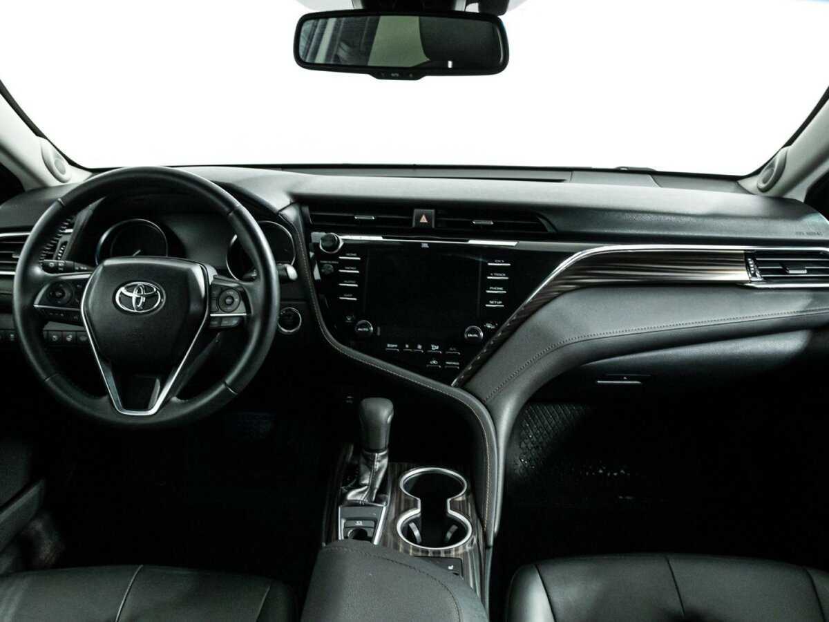 Toyota Camry, 2018 Фото №13
