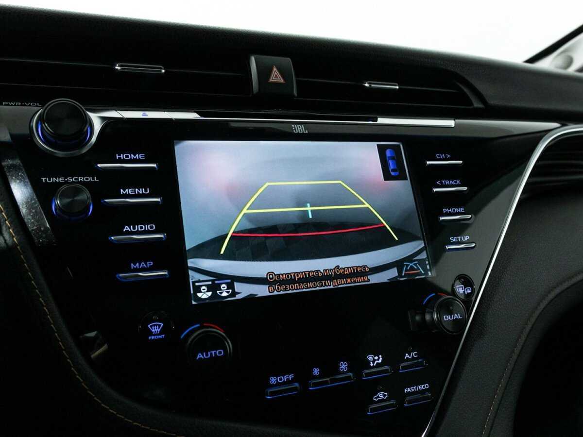 Toyota Camry, 2018 Фото №16