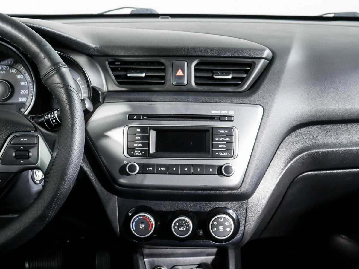 Kia Rio, 2016 Фото №10