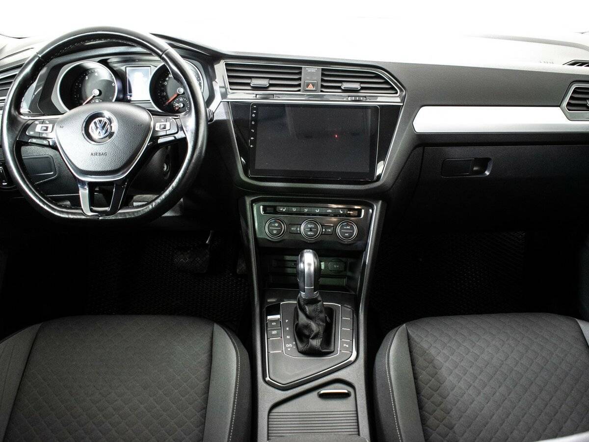 Volkswagen Tiguan, 2017 Фото №9