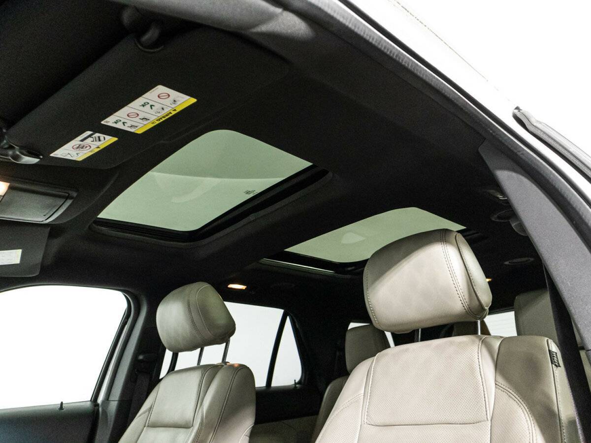 Ford Explorer, 2012 Фото №15