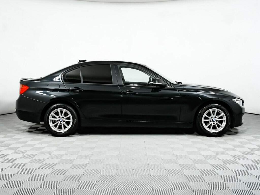BMW 3 серии 316i, 2015 Фото №3