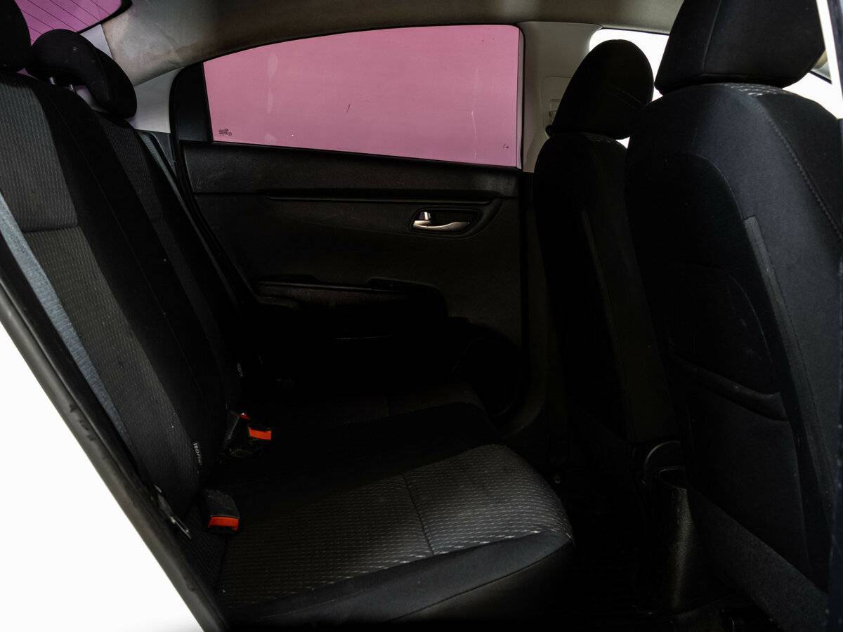 Kia Rio, 2017 Фото №10