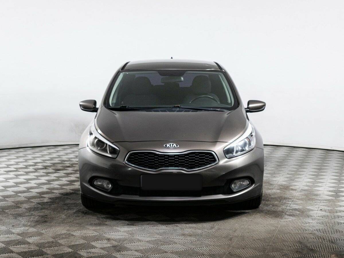 Kia Ceed, 2012 Фото №2