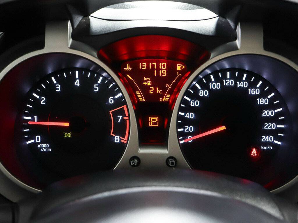 Nissan Juke, 2012 Фото №15