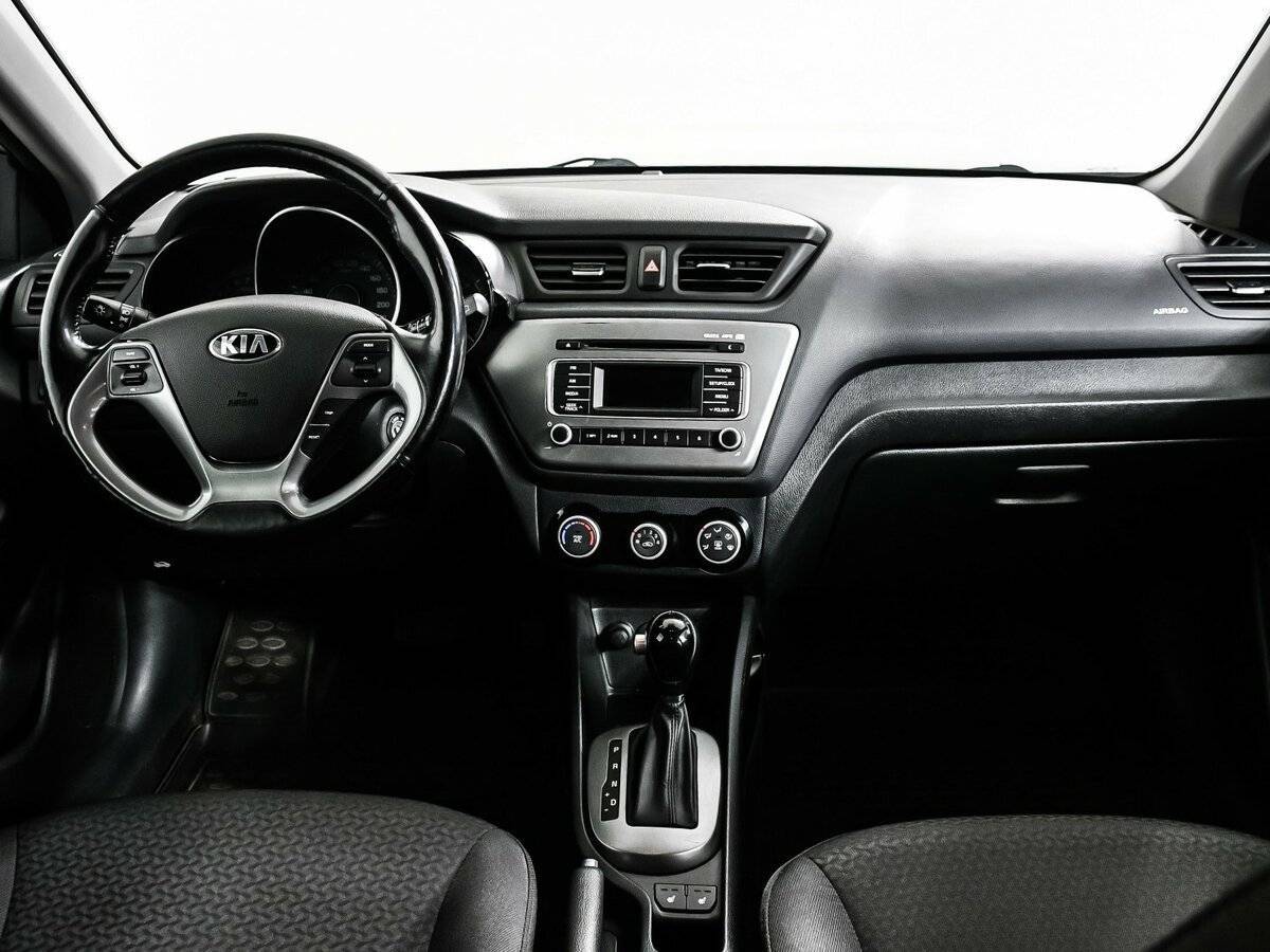Kia Rio, 2017 Фото №11