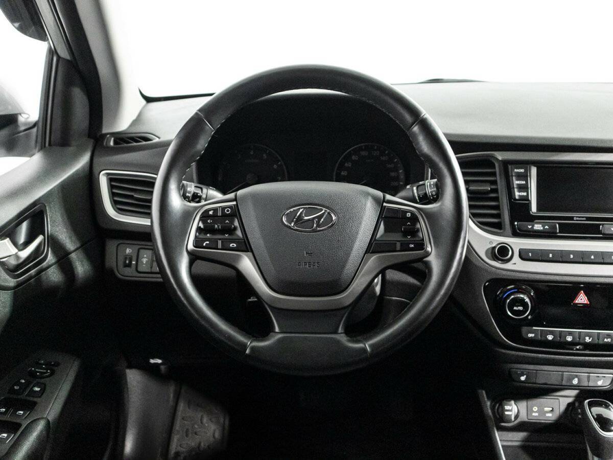 Hyundai Solaris, 2017 Фото №16