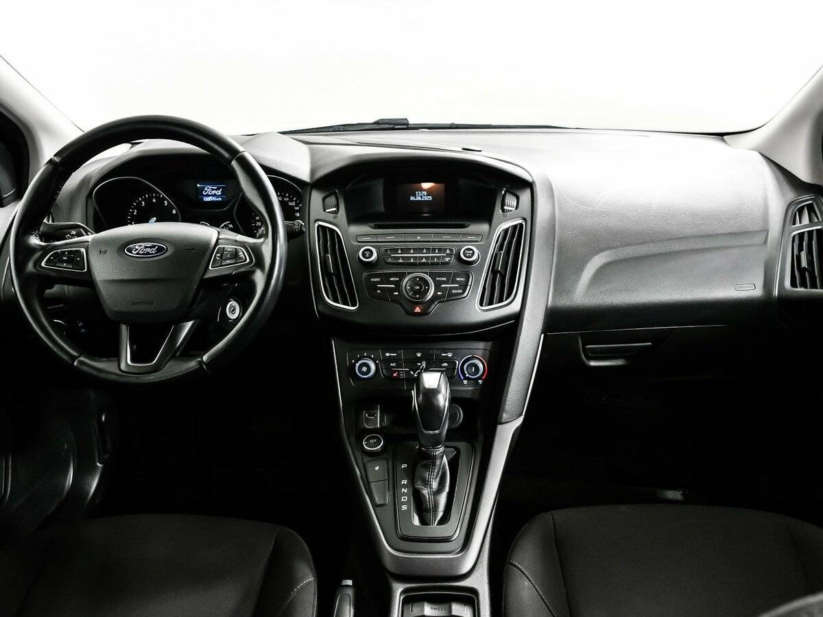 Ford Focus, 2018 Фото №11