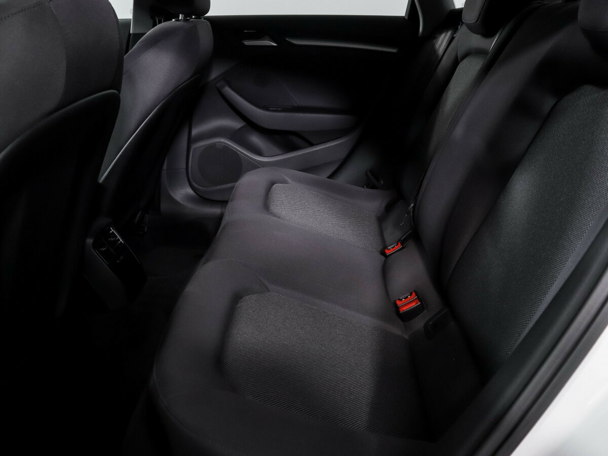 Audi A3 III (8V) Рестайлинг, 2018 Фото №8