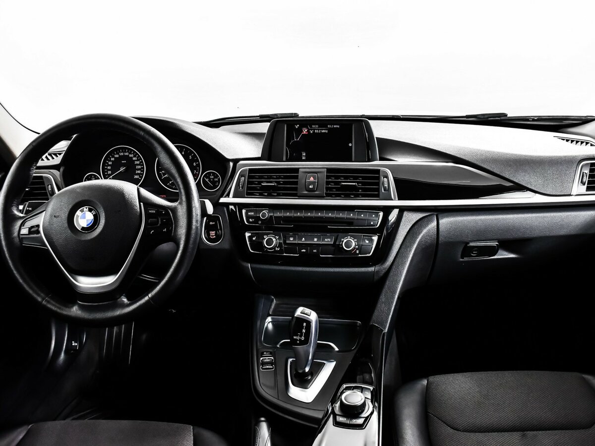 BMW 3 серии 320i VI (F3x) Рестайлинг, 2017 Фото №11