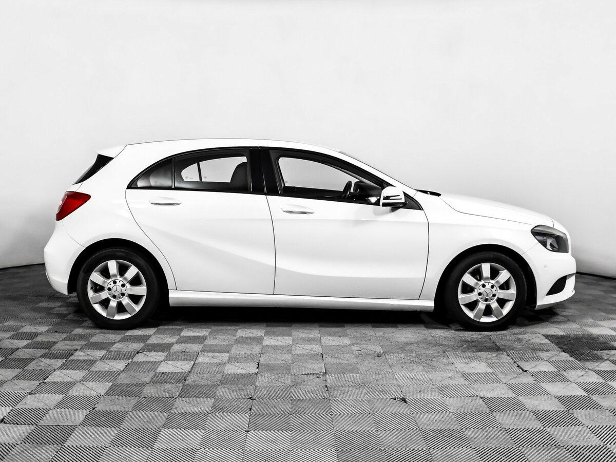 Mercedes-Benz A-Класс 180 III (W176), 2013 Фото №4