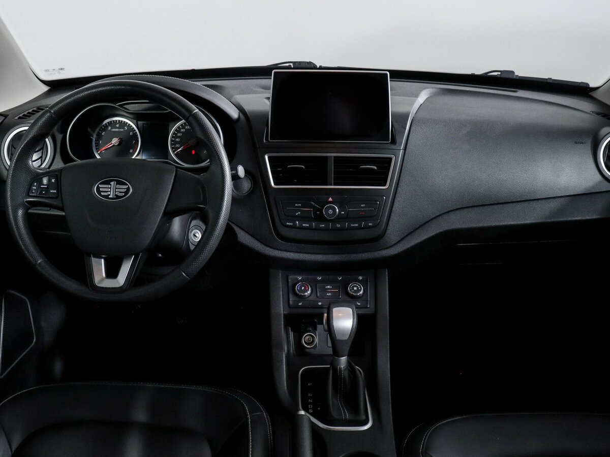 FAW Besturn X40 I, 2021 Фото №10