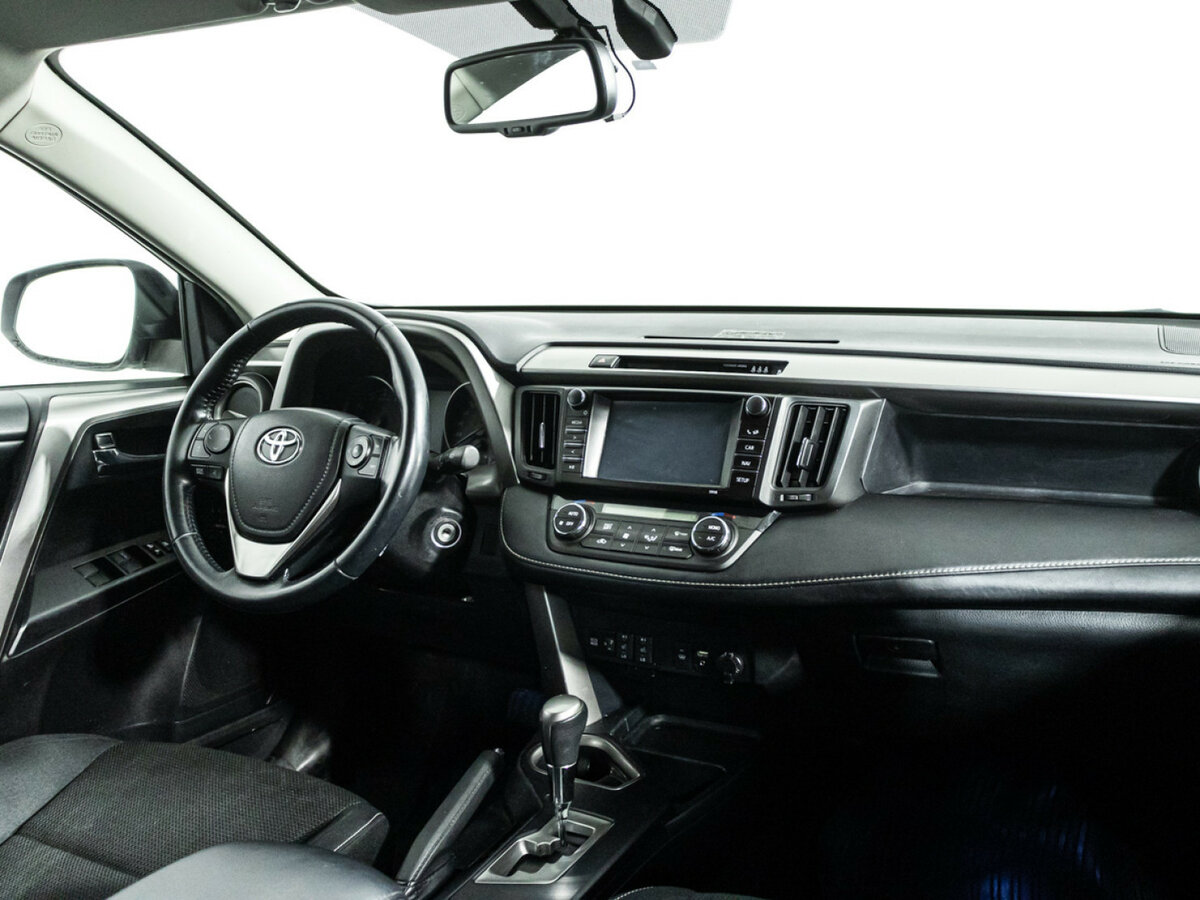 Toyota RAV4 IV (XA40) Рестайлинг, 2017 Фото №9