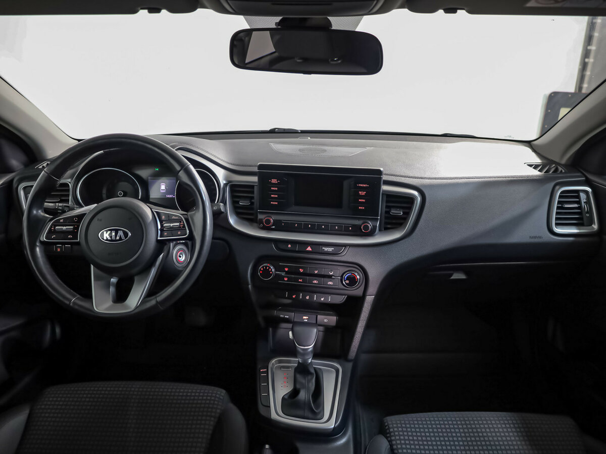 Kia Ceed III, 2020 Фото №8